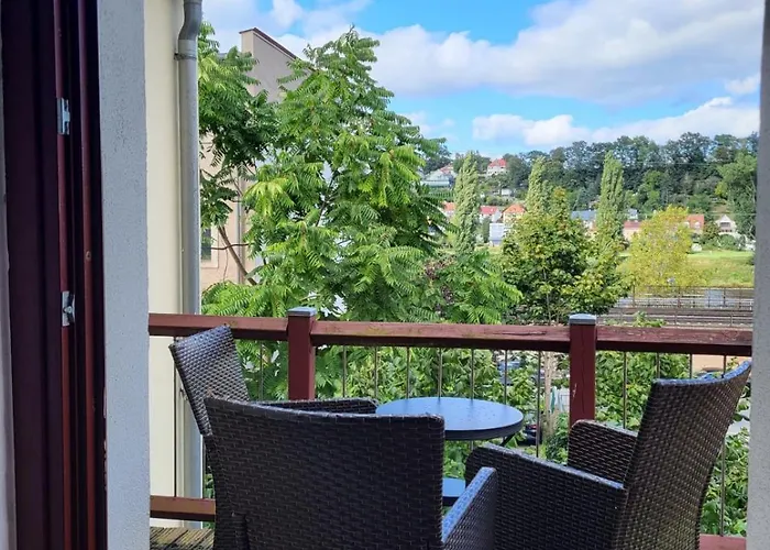 Appartement Im Herzen Der Historischen Altstadt Mit Elbblick Und Balkon Pirna